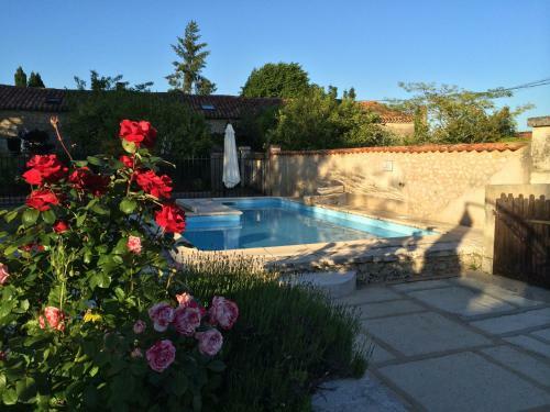 La Grangette, Manoir De Longeveau