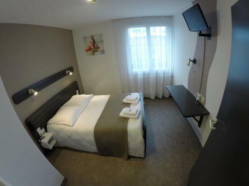 Hotel H�tel Les Rives D'allier
