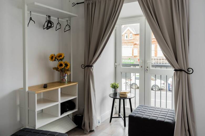 Hostal 9 Kingscourt House