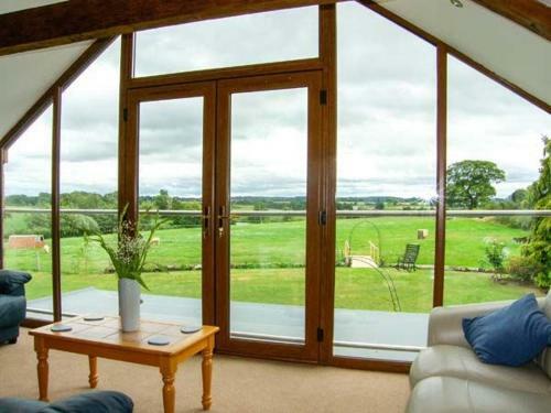 Lake View Cottage