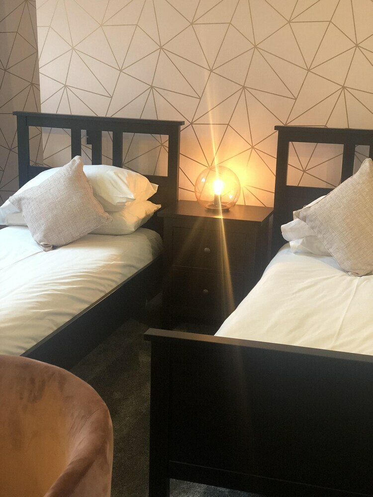 Hardwick Arms Hotel