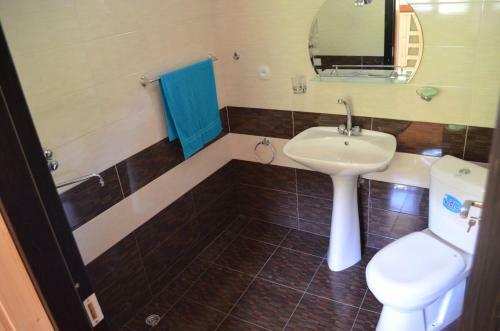 Hostal Juta Guest House