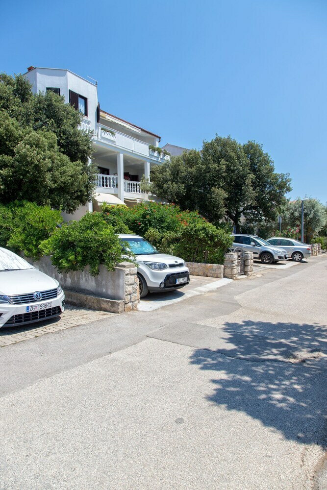Apartments Ante