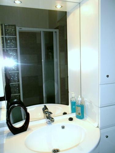 L�nyay Room