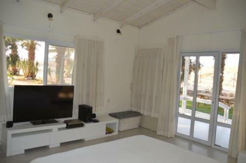 Lodge Shkutai Hottub Arava