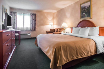 Hotel Comfort Inn New Columbia