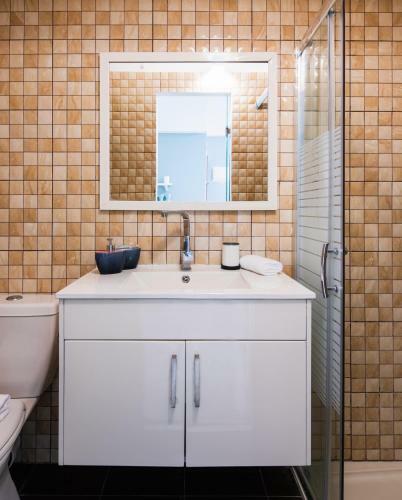 Apartamento Renovated Modern Studio By The Beach