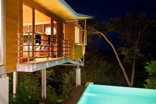 Villa Breathtaking 5 Star- The Floating House