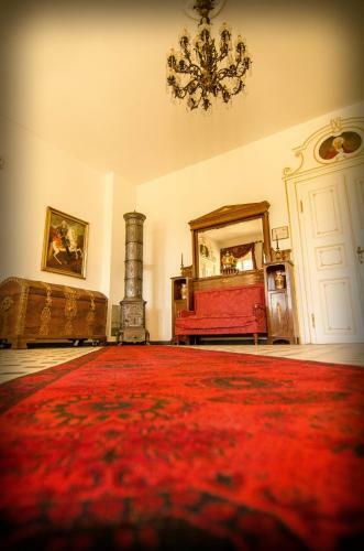 Hotel Schloss Grochwitz (garni)