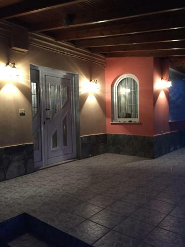Orange Villa