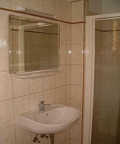 Apartments In Balatonmariaf�rdo/balaton 19452