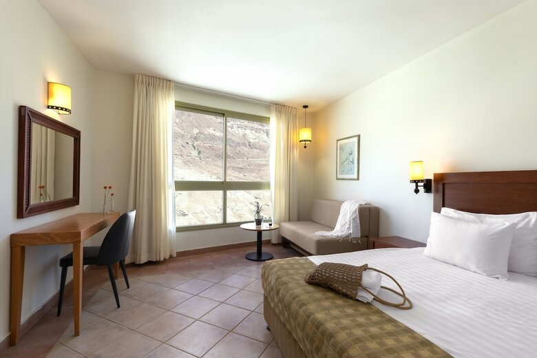 Ein Gedi Kibbutz Hotel
