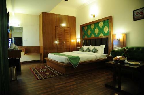 Hotel Grand Sharan