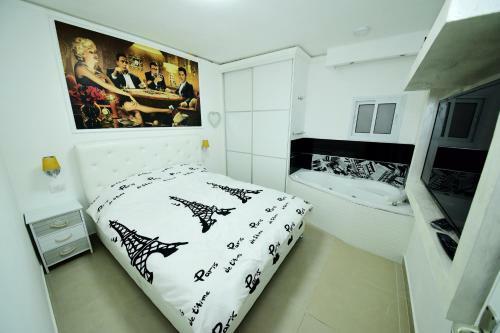 Ariel Luxury Suite
