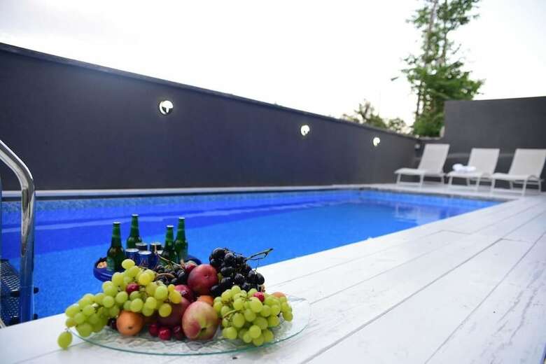 Posada Shirat Ha-agam