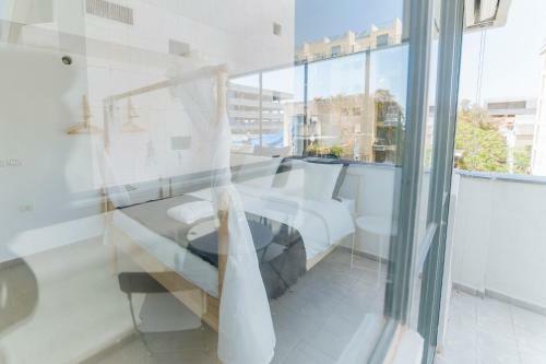 Nachlat Binyamin Bauhaus Luxury Apartments