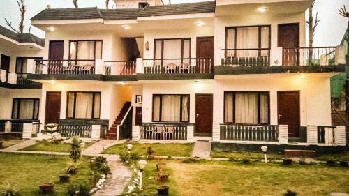Posada Van Durga Villas & Suites