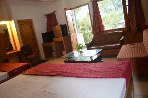 Hotel Centre Point Resorts & Club Palampur