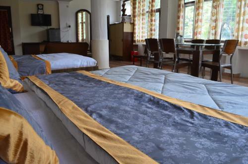 Hotel Centre Point Resorts & Club Palampur