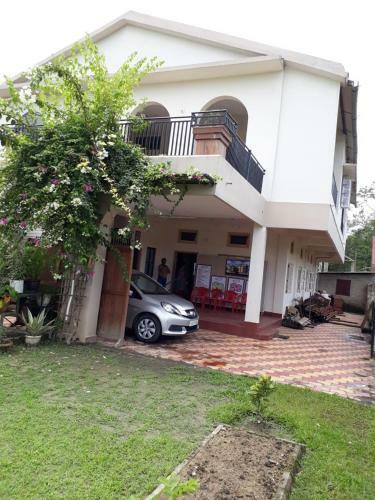 Hostal Villa Shivalay