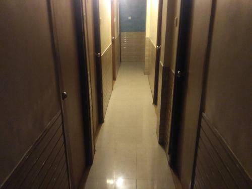Hotel Sai Parikrama
