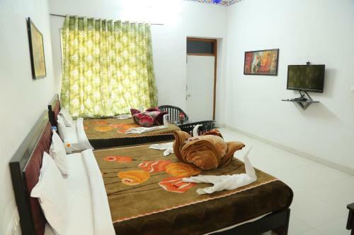 Hotel Lake Alpi Kumbhalgarh
