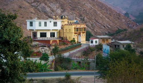 Hotel Lake Alpi Kumbhalgarh