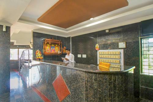 Hotel Capital O 17320 Vijaya Residency