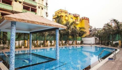 Hotel Larica Holiday Inn Tarapith