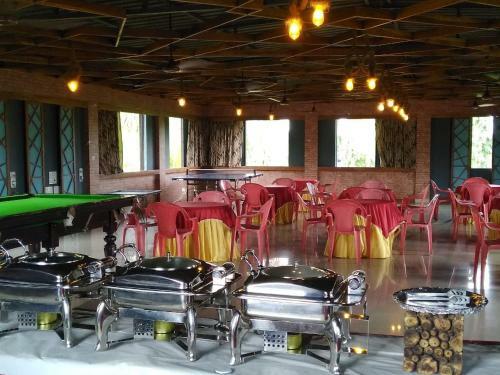 Hotel Pushp Vatika Resort & Lawns