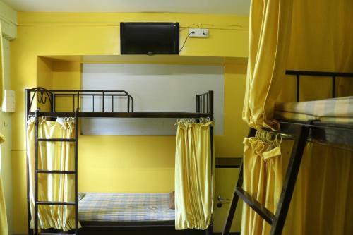Hostal Ashirwad Guest House (male Only)