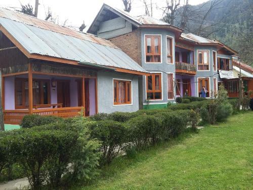 Hotel Paradise Guest House
