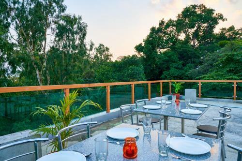 Hotel Saptarang Residency