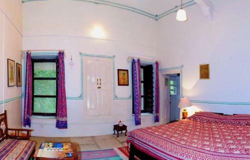 Hotel Neemrana's - Piramal Haveli