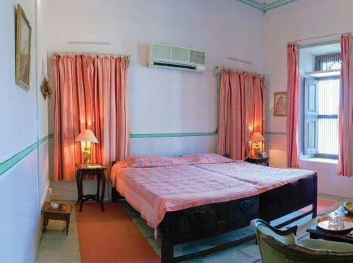Hotel Neemrana's - Piramal Haveli