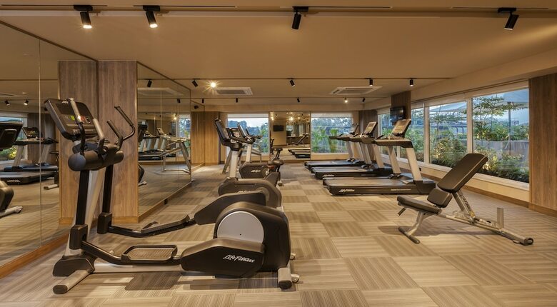 Hotel Lemon Tree Premier City Center Pune