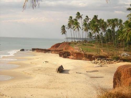 Hotel Sukriti Beach Resort
