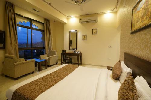 Hotel The Lake View Palace