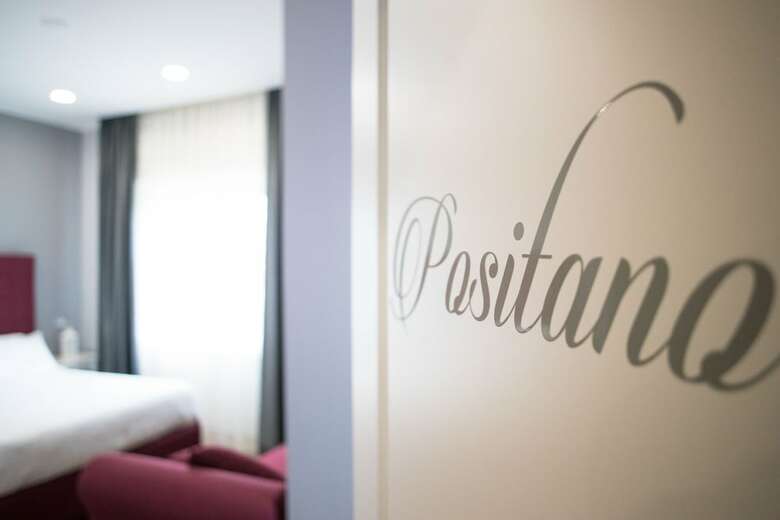 Hostal Relais Villa Italia