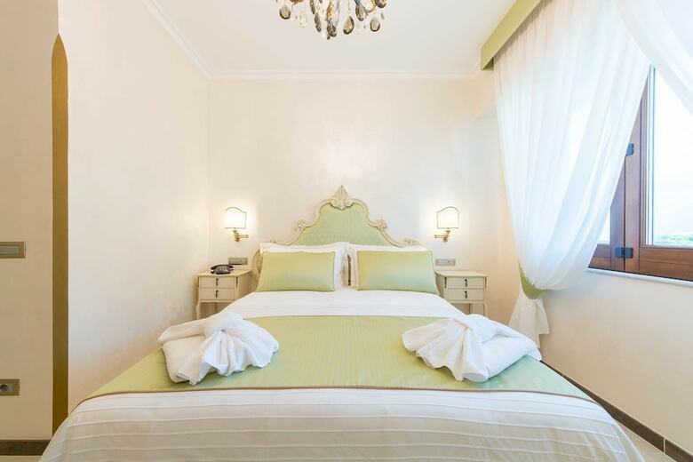 Hostal B&B Palazzo Montesanto