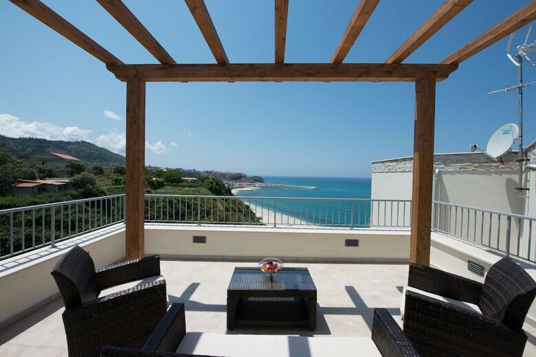 Hostal Borgo Degli Dei - Affittacamere Poseidone