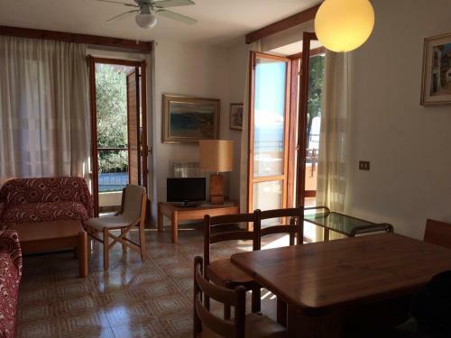 Apartamento Condominio Fortino