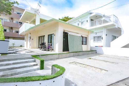 Hostal Okinawa New Hope Yomitan