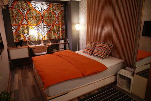 Hotel Paper Moon (love Hotel)