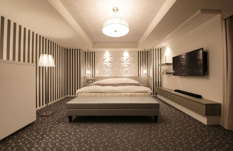 N Hotel