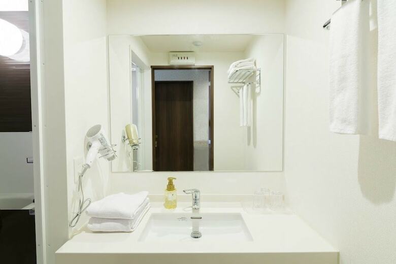 Hotel Quartz Shin-osaka