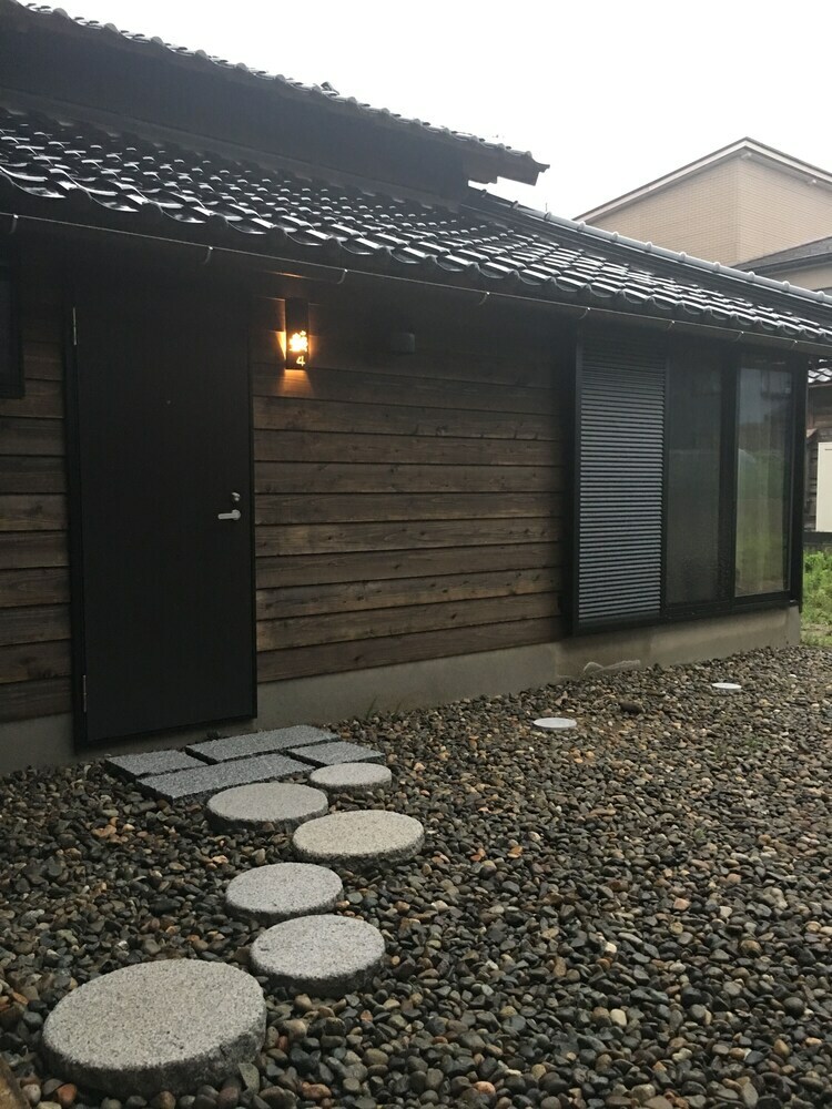 B&B Neagari