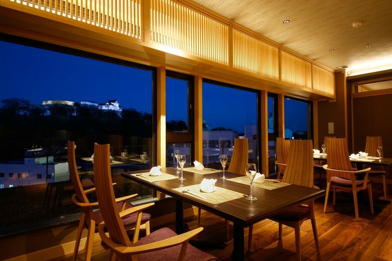 Hotel The Shiroyama Terrace Tsuyama Villa