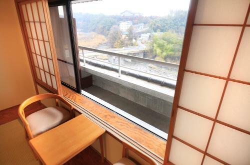 Shitakirisuzumeno Oyado Hotel Isobe Garden