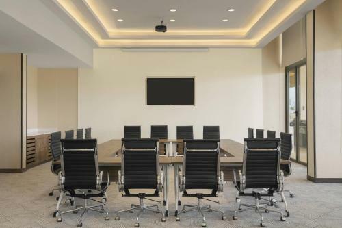 Hotel Four Points By Sheraton Nairobi Airport